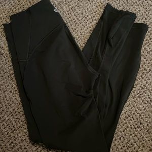 GUC lululemon Train times Pant size 6